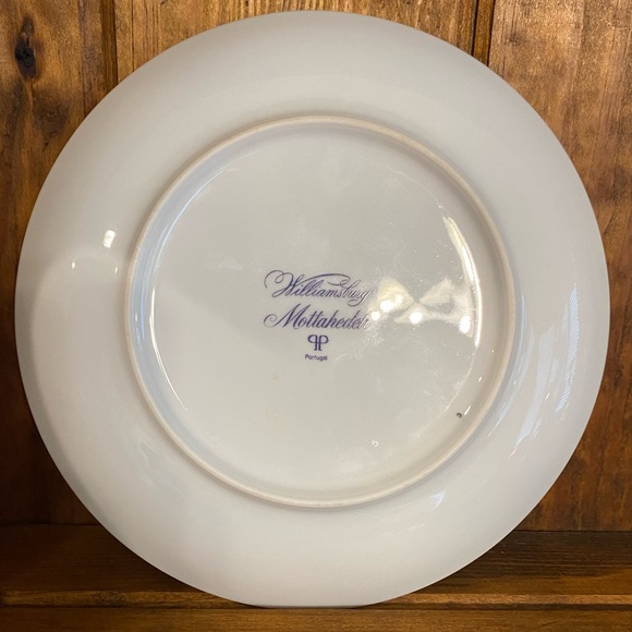 Mottahedeh Portugal ANGEL GABRIEL BLUE 8-1/4" RARE PLATE Unused - Picture 3 of 4